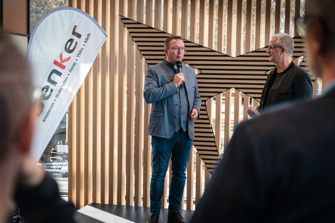 Impressionen%20von%20der%20SEAT%20%26%20CUPRA%20Schauraumer%F6ffnung