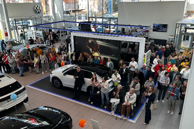 Impressionen%20von%20der%20Fr%FChjahrs-Autoschau%20in%20Amstetten%20und%20Melk