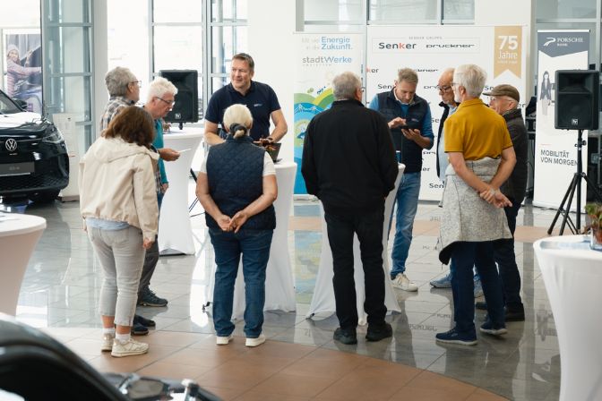 Impressionen%20von%20der%20Informationsveranstaltung%20%22Mobilit%E4t%20und%20Energie%22%20bei%20Senker