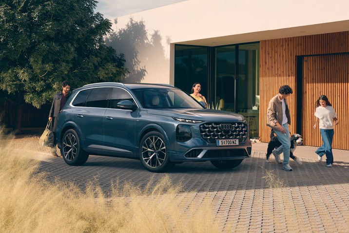 Q7