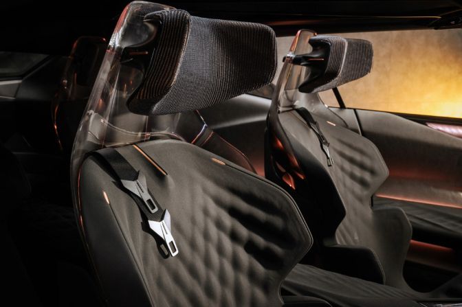 CUPRA%20zeigt%20Tindaya%20Showcar%20%26%20Serienversion%20des%20Raval