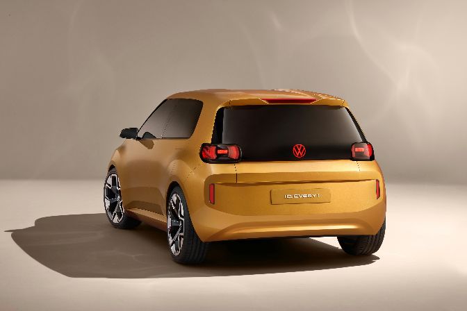 WELTPREMIERE%3A%20VW%20ID.Every1