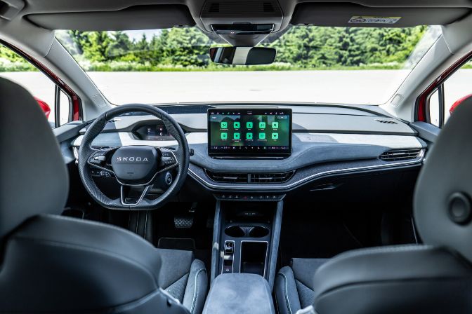 Az%20%FAj%20%u0160koda%20Enyaq