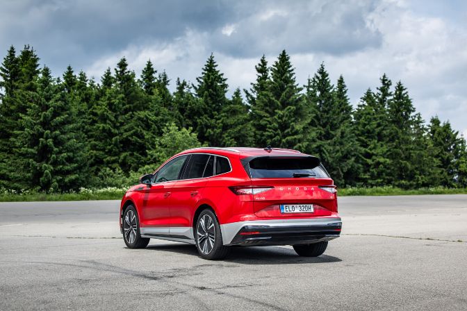 Az%20%FAj%20%u0160koda%20Enyaq